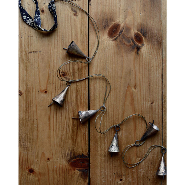 Brass Bell Christmas Garland