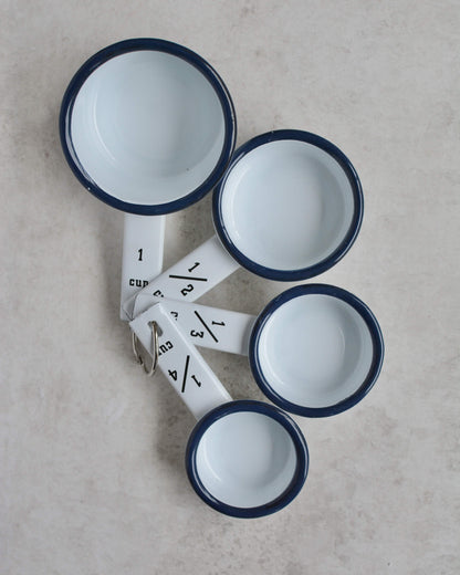 Enamel Measuring Cup Set