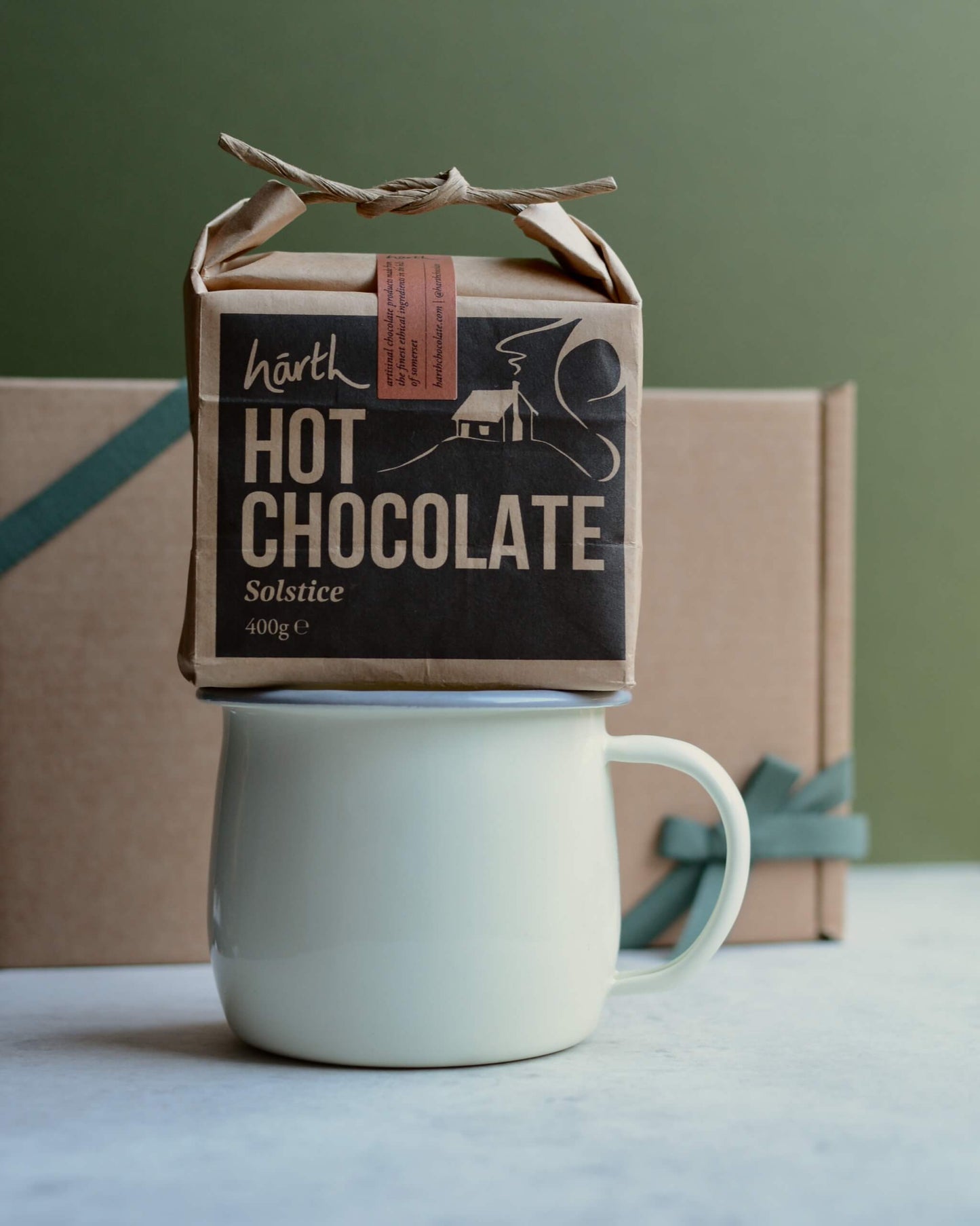 Harth Hot Chocolate Gift Set with Enamel Mug