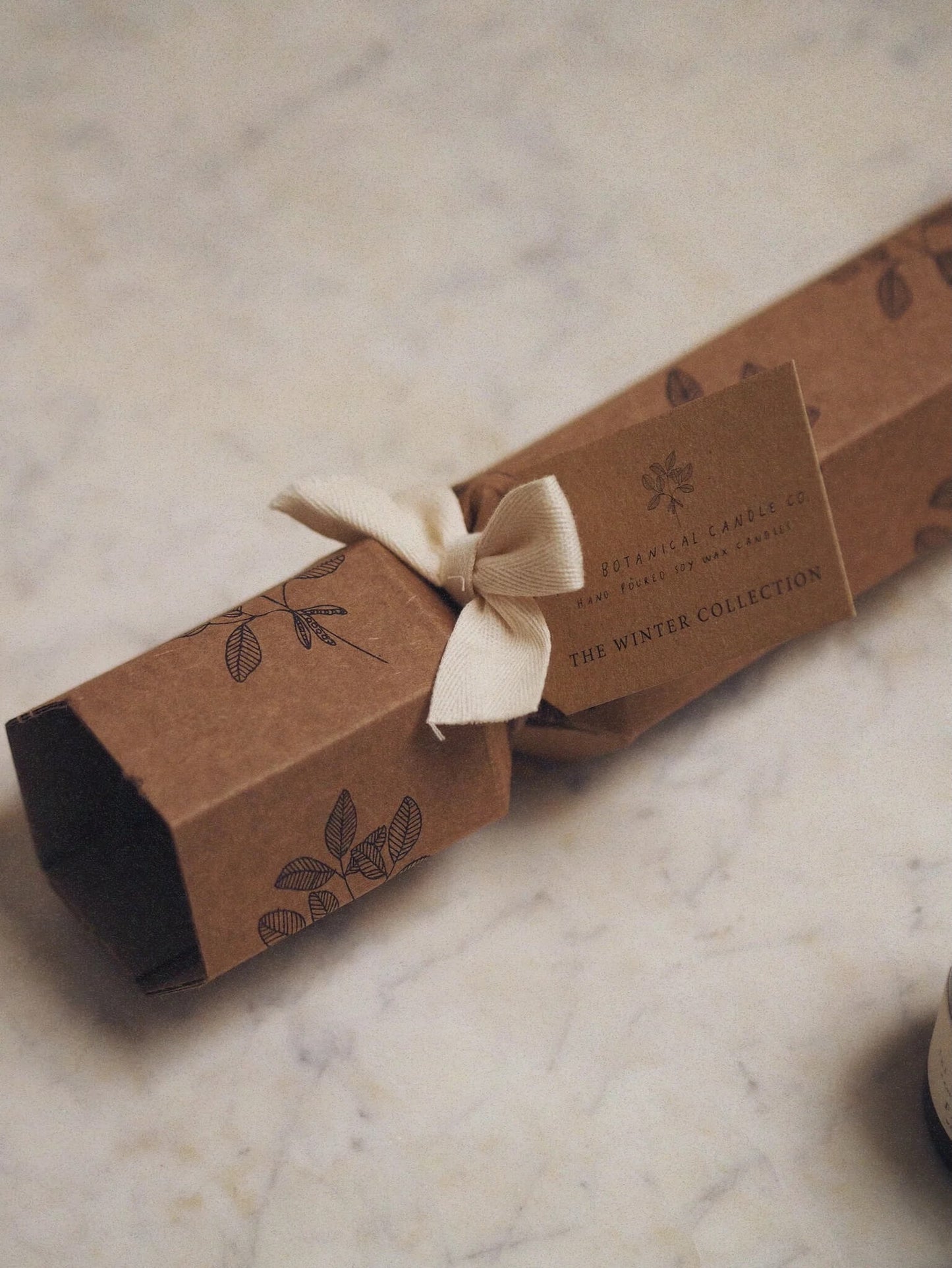 The Winter Light Candle Cracker