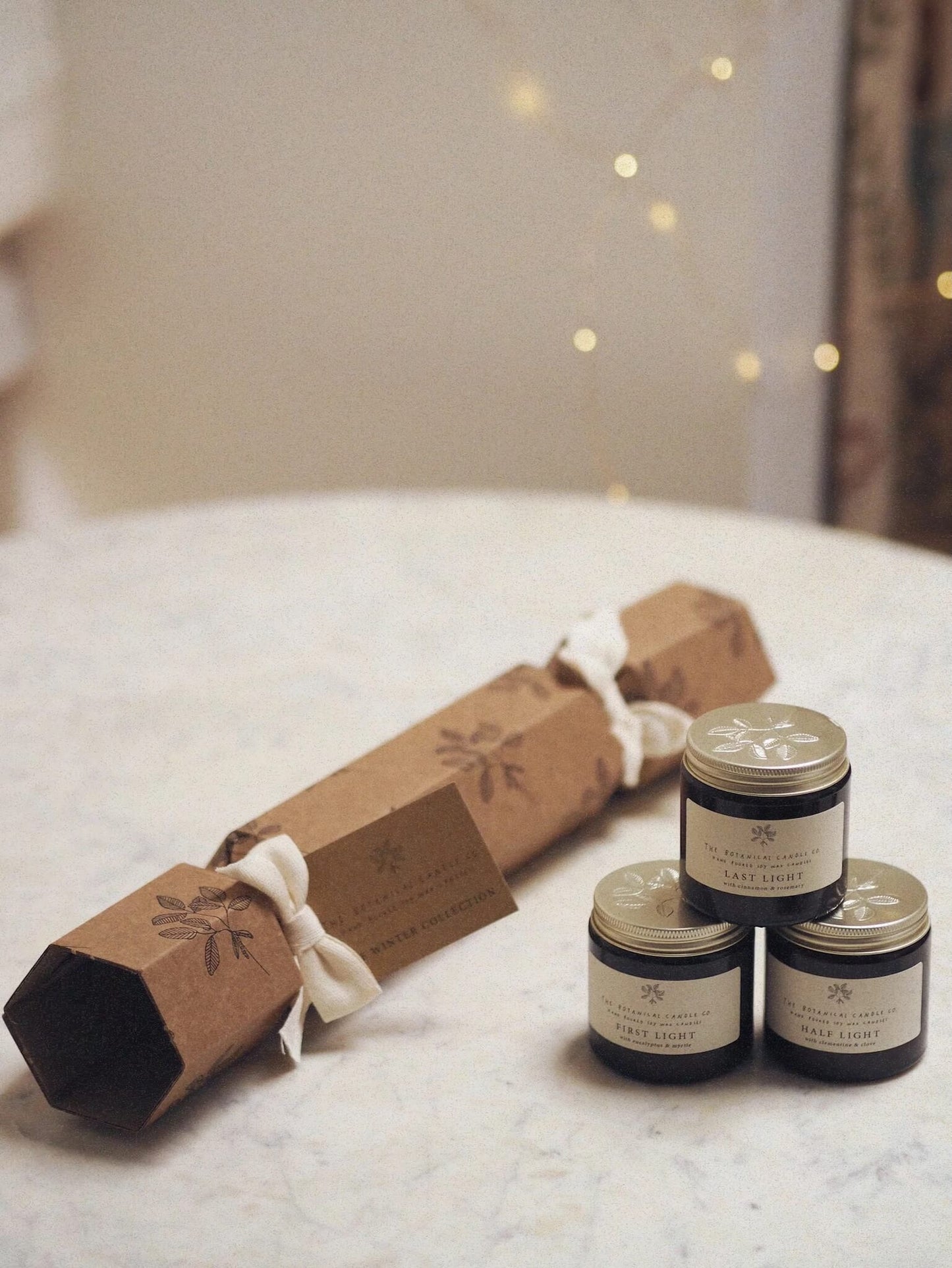 The Winter Light Candle Cracker